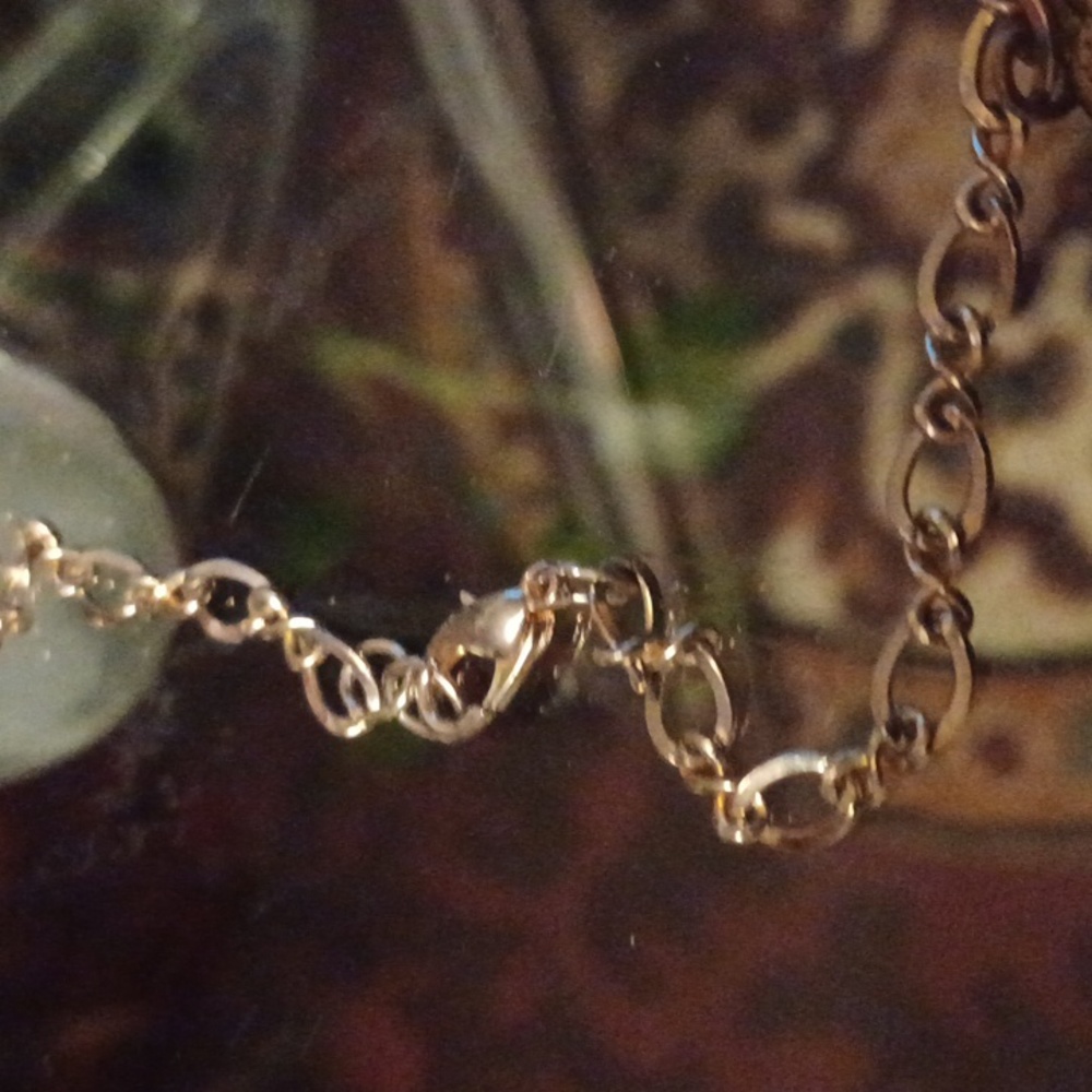 GOLDTONE AND BRASS HEARTS WITH CATS  RARE FIND NECKLACE - Picture 5 of 6